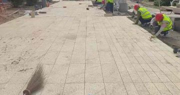 营口黄金麻荔枝面地铺案例