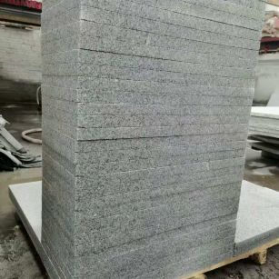 营口 花岗岩 地铺成品300*600，尺寸标准、厚薄均匀