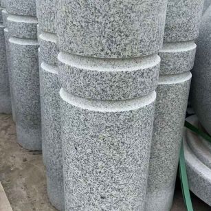 营口 芝麻白花岗岩挡车柱、隔离柱多少钱