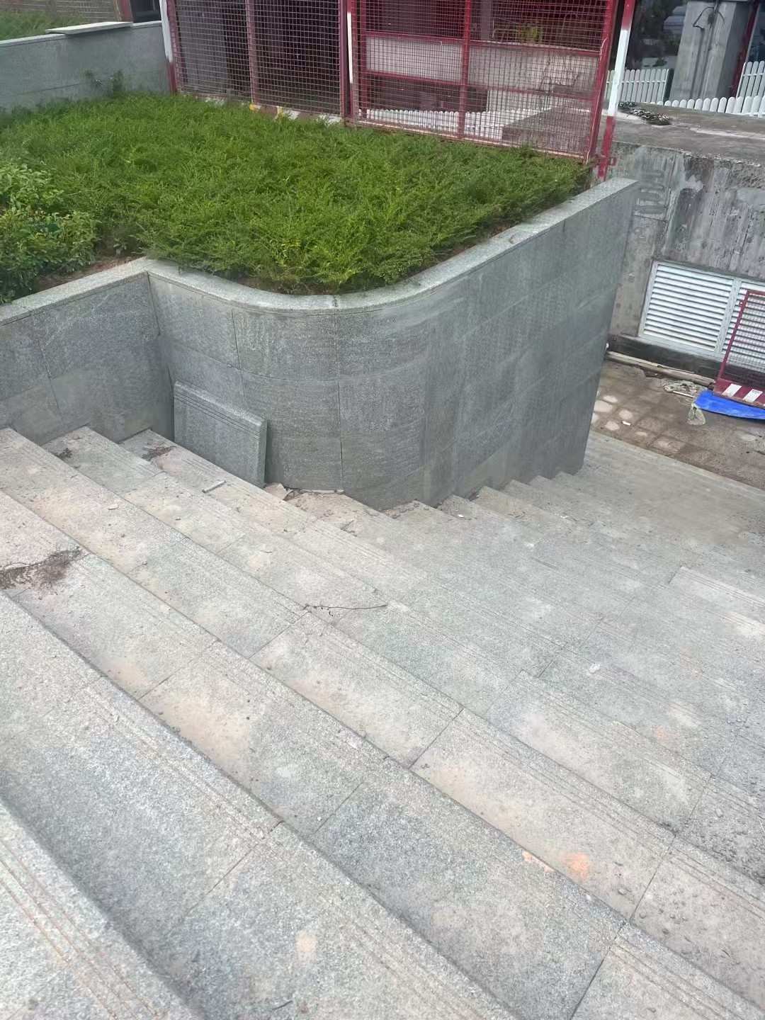 营口 芝麻黑火烧面铺装案例