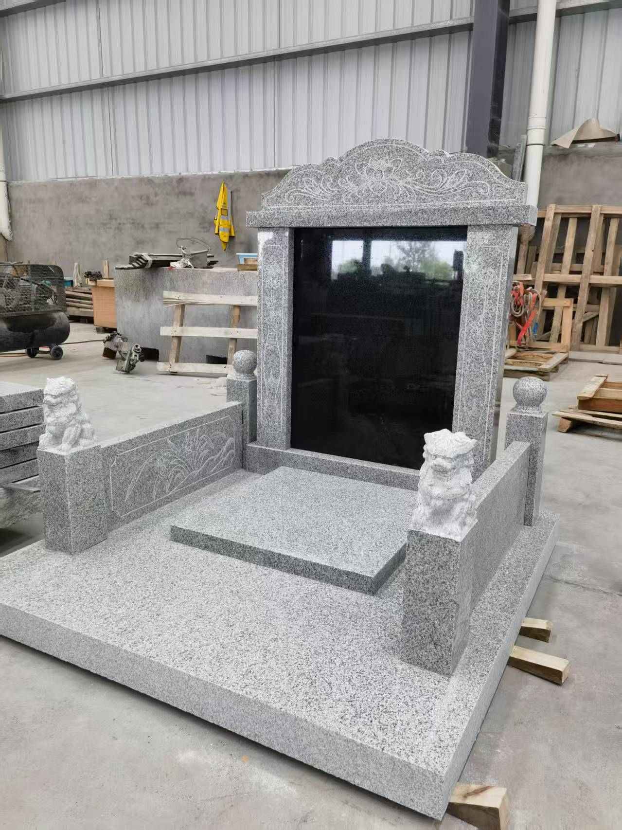 营口 芝麻白公墓、套墓