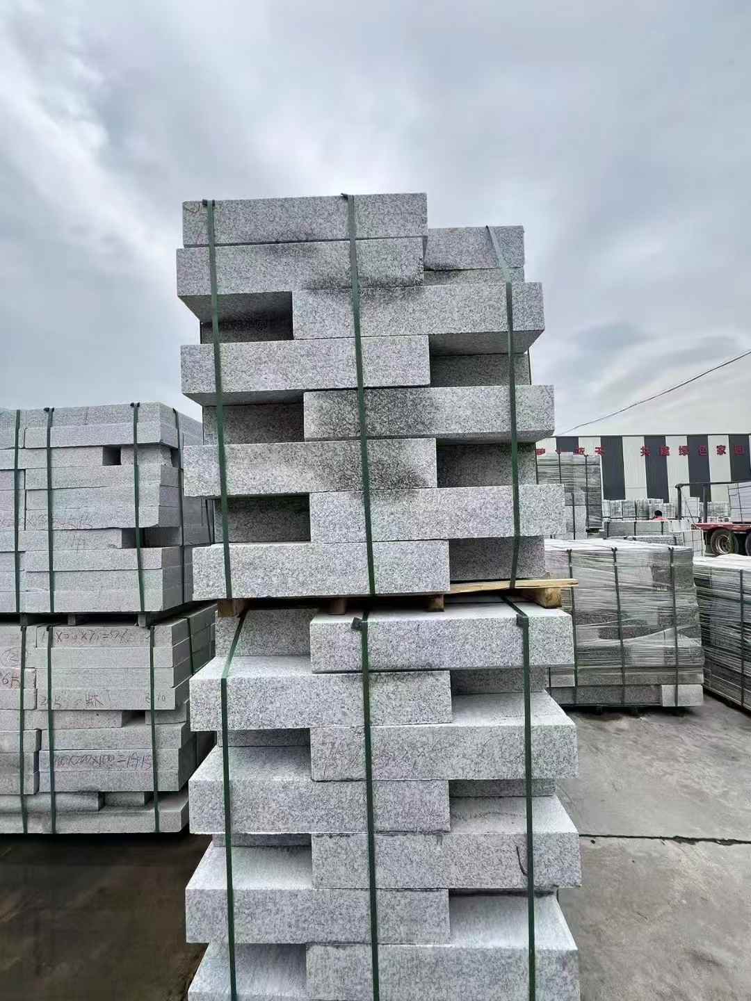 营口 芙蓉白路沿石